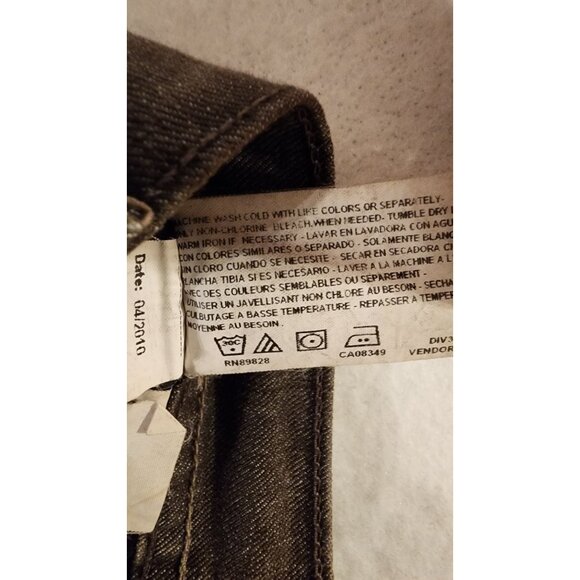 Gloria Vanderbilt Amanda short size 12 denim jean pants - Picture 6 of 13